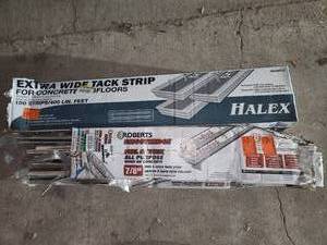 lot 209 image: 2 boxes carpet tack strips
