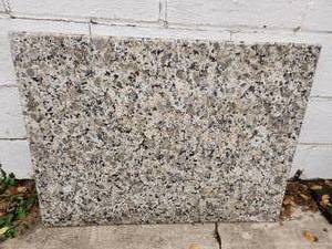 lot 223 image: 35x26 granite counter top