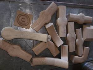 lot 229 image: Unfinished maple handrail trim work