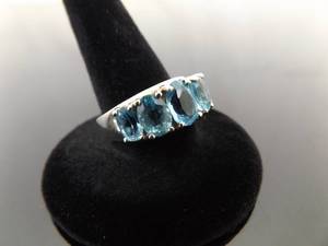 .925 Sterling Silver Topaz Crystal Ring Size 7