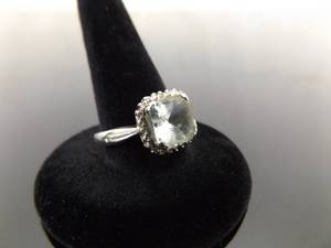.925 Sterling Diamond Accented Silver Peridot Crystal Ring Size 7