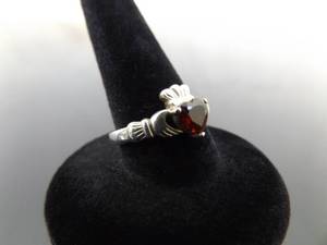 .925 Sterling Silver Garnet Heart Claddagh Ring Size 6