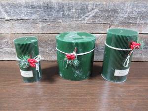 lot 198 image: Set of 3 Balsam Forest Scented Candle