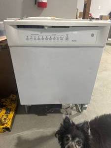 lot 5 image: GE Nautilus Dish Washer