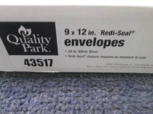 lot 4 image: Quality Park 43517 Redi-Seal Envelo...