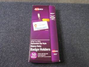 lot 8 image: Avery Heavy Duty Badge Holders, 2.2...