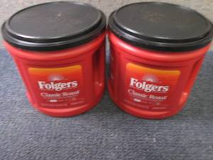 lot 21 image: 2- Folgers Classic Medium Roast Gro...
