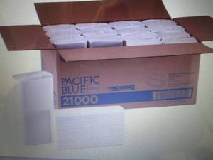 lot 39 image: Georgia-Pacific Pacific Blue Select...
