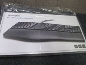 lot 75 image: Kensington Pro Fit Ergonomic Wired ...