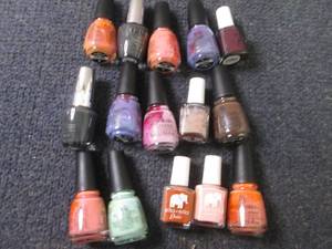 lot 92 image: 15 each Assorted Nail Polish...