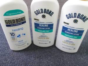 lot 110 image: 3- 14 oz Gold Bond Healing Hydratin...