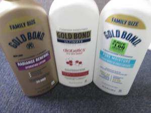 lot 135 image: 3 Assorted Gold Bond Lotion...