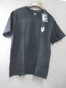 lot 194 image: 4 Medium NWT Gym Wolf Black Tshirts...