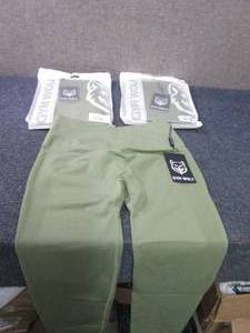 lot 208 image: 3 Pair Ladies Small Gym Wolf Scrunc...
