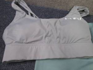 lot 214 image: 4 Gym Wolf Ladies Large Workout Wea...
