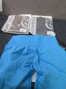 lot 217 image: 3 Pair Ladies LargeGym Wolf Scrunch...
