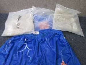 lot 225 image: 4 Pair Mens Large Gym Wolf Athletic...