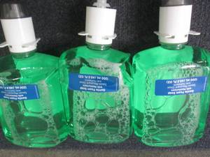 lot 240 image: 3- 1200 ml Gentle Foam Soap...