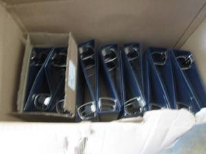 lot 256 image: 14 XL D ring Binders...
