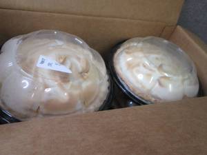 lot 317 image: BB 6- 8 inch FROZEN Lemon Meringue ...