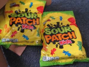 lot 356 image: 12- 8 oz Sour Patch Kids...