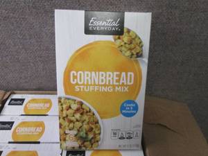 lot 400 image: 12- 6 oz Essential Every Day Cornbr...