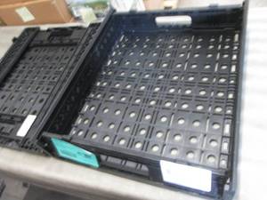 lot 420 image: 2 - Plastic Folding Crates 24x19.5x...
