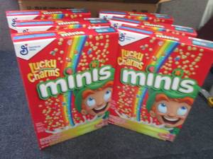 lot 436 image: 6- 10.5 oz Lucky Charms Minis...