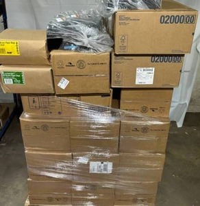 Pallet - Paper Towels and Paper Towel Dispensers - Scott Tissue - Brown Kraft Bags