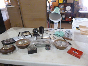 lot 100 image: Thermometers