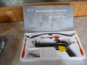 lot 101 image: Camco Tools Pistol Crossbow with Safety Lock