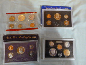 lot 158 image: U.S. Coin Proof Sets