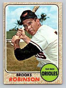 lot 69 image: Brooks Robinson 1968 Topps #20 Vintage Baseball Card