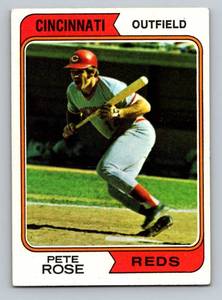 lot 77 image: Pete Rose 1974 Topps #300 Vintage Baseball Card
