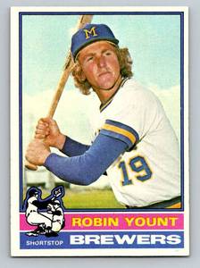 lot 79 image: Robin Yount 2nd Year 1976 Topps #316 Vintage Baseball Card