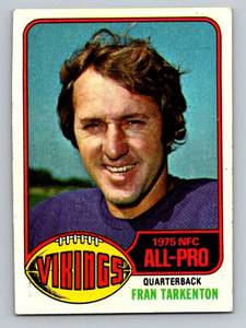 lot 86 image: Fran Tarkenton 1976 Topps #500 Vintage Minnesota Vikings Football Card