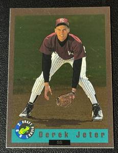 lot 44A image: Derek Jeter Silver RC 1992 Classics Draft Picks #BC6 Rookie Baseball Card