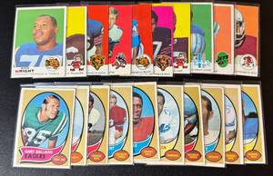 lot 123A image: 20 Card 1969 and 1970 Topps Football Vintage Cards