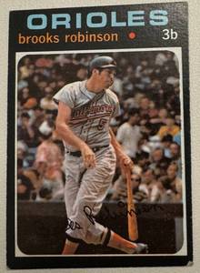 lot 31B image: Brooks Robinson 1971 Topps #300 Vintage Baseball Card