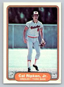 lot 24C image: Cal Ripken Jr RC 1982 Fleer Rookie Vintage Baseball Card