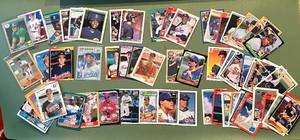 lot 143 image: 57 Star RC Lot from 1980s and 1990s - Biggio, Bagwell, Canseco, Clark, Glavine, Piazza, Ramirez, Rodriguez, Larkin, Sosa and More