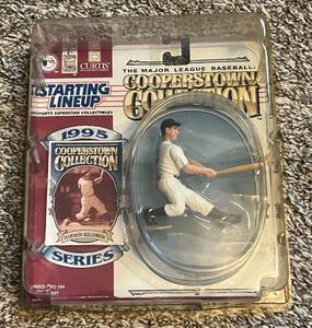 lot 148 image: Harmon Killebrew Cooperstown Collection 1995 Starting Lineup with case - Minnesota Twins Baseball