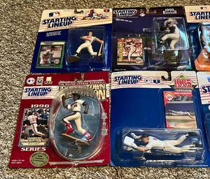 lot 153 image: Minnesota Twins Lot of 10 Starting Lineup Figures - Puckett, Carew, Hrbek, Gaetti, Winfield, Viola, Knoblauch, Erickson, Radke 1988-1999