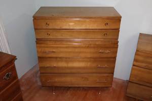 lot 1B image: MCM Mid-Century Modern Tallboy Five-Drawer Dresser wCedar Storage Drawer