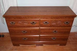 lot 14 image: Gusdore Simple Solutions Dresser
