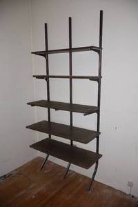 lot 17 image: Adjustable Wall Shelf Organizer