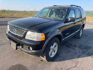 lot 19D image: 2005 Ford Explorer XLT - 4X4