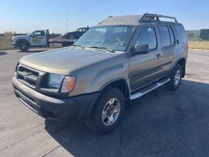 lot 16P image: 2001 Nissan Xterra XE-V6 - 4X4