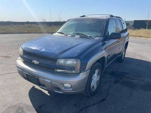 lot 16O image: 2002 Chevrolet Trailblazer LS