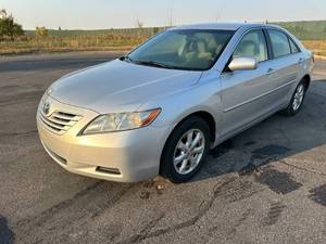 lot 18F image: 2007 Toyota Camry XLE V6 - 2 OWNERS